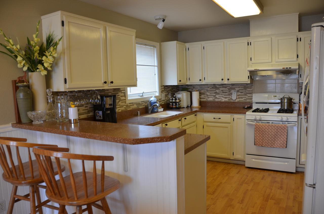 Reflection Lake Bed And Breakfast Anchorage Exterior foto