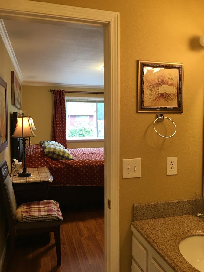 Reflection Lake Bed And Breakfast Anchorage Exterior foto